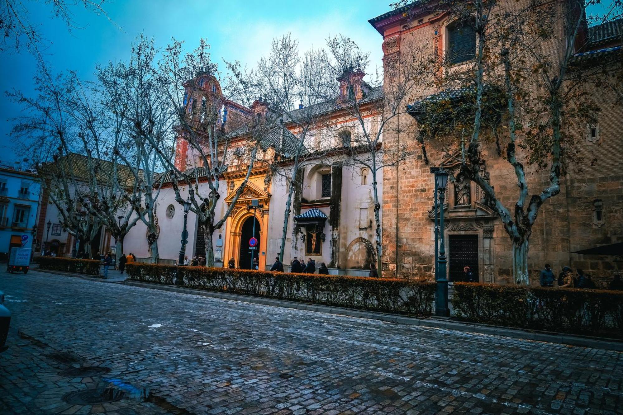 Apartamentos San Roque セビリア エクステリア 写真