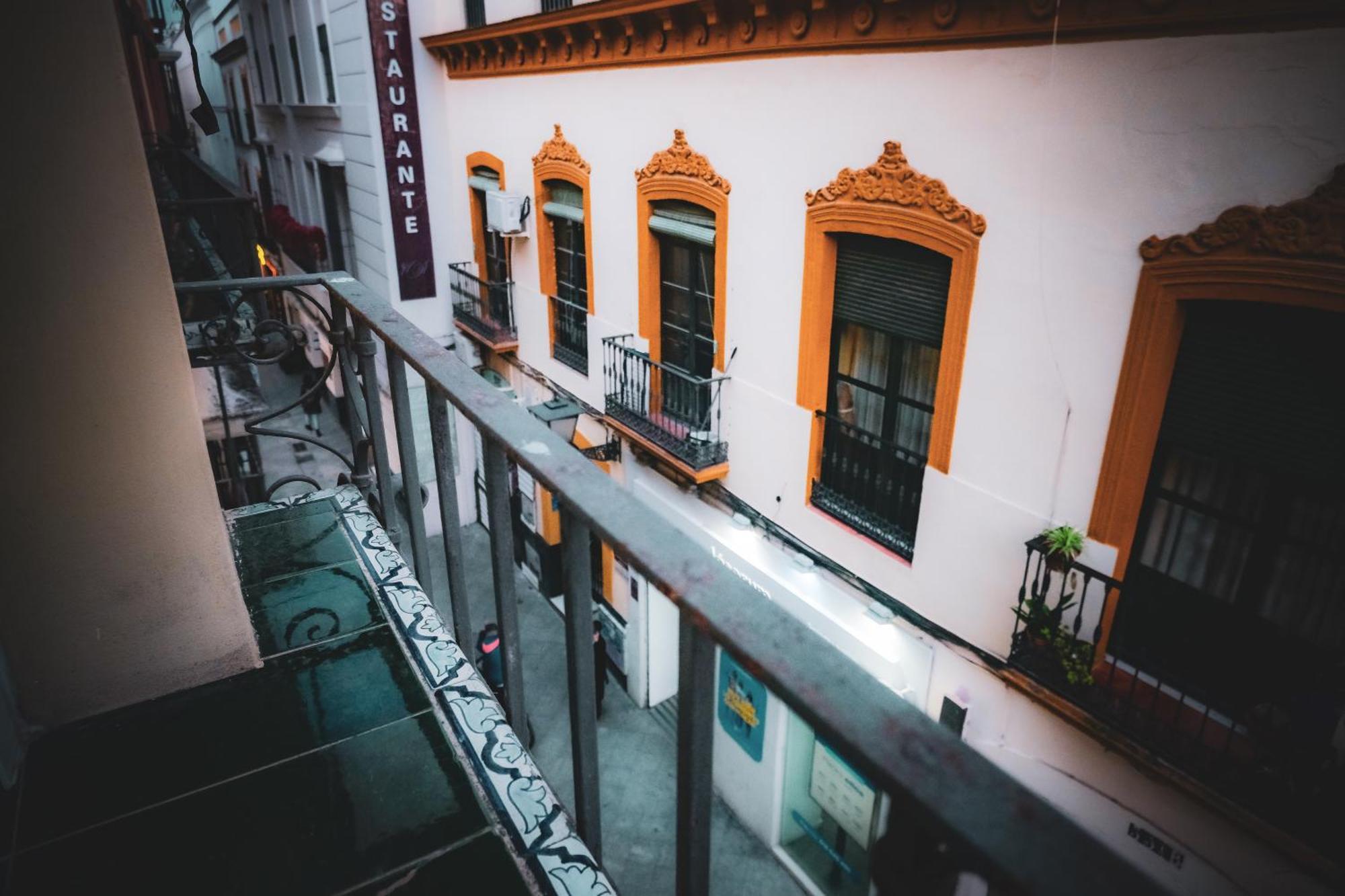 Apartamentos San Roque セビリア エクステリア 写真
