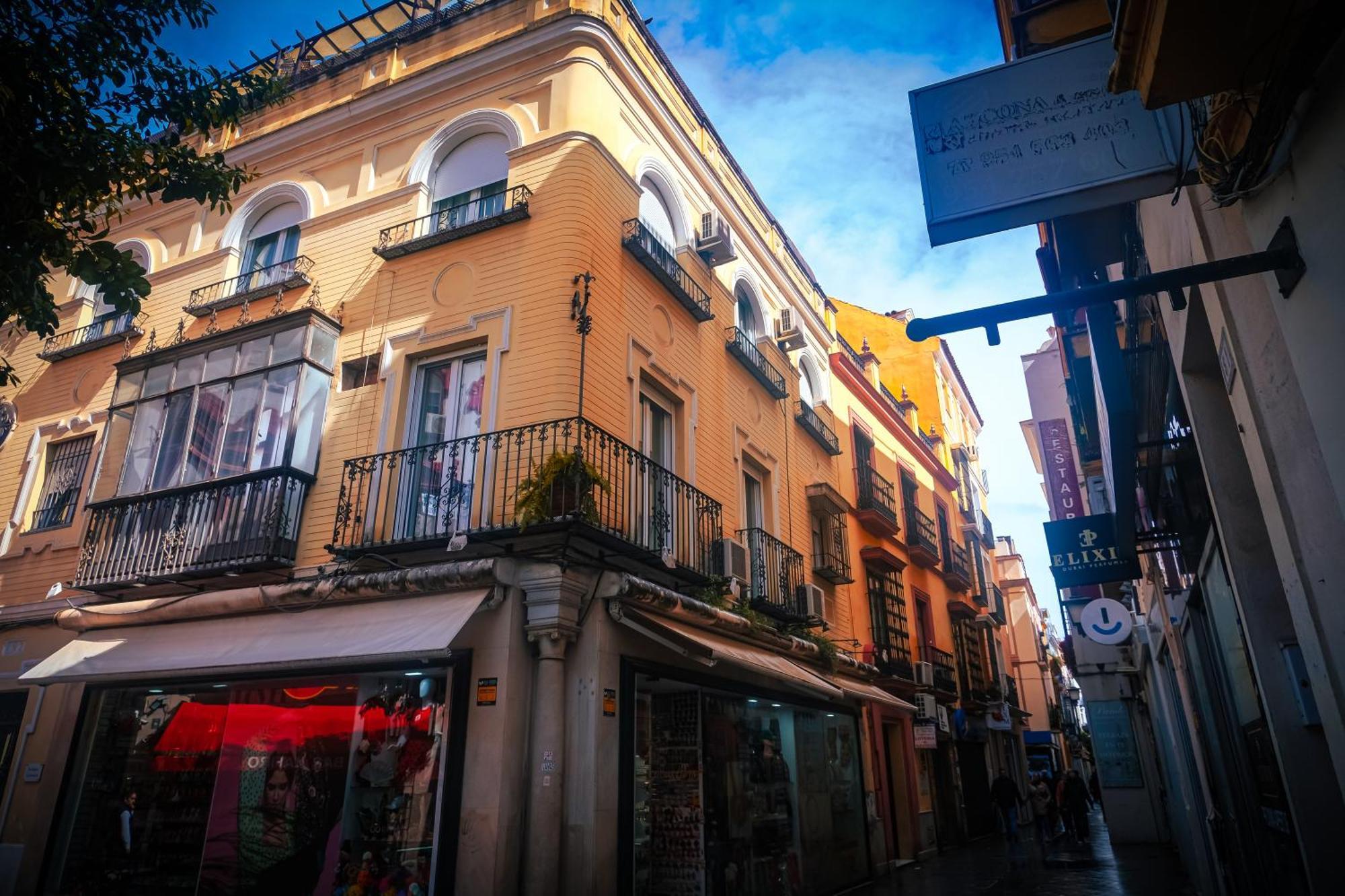Apartamentos San Roque セビリア エクステリア 写真